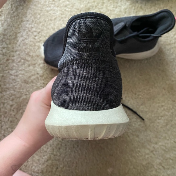 Women’s shoes - Picture 2 of 2